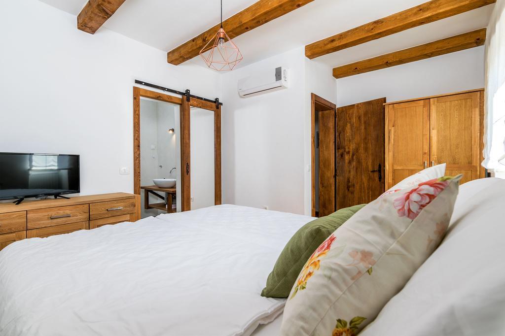 Villa Sagri - Heated Pool Zagrici Extérieur photo
